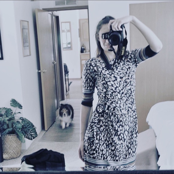 Meet your Posher, Stephanie - Picture 2 of 4